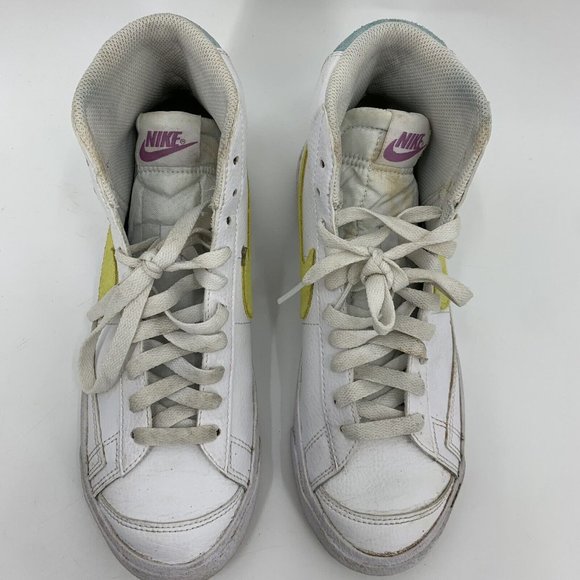 Nike Blazer Mid '77 White Suede Yellow DH4112-100 Youth 7 - Picture 7 of 10